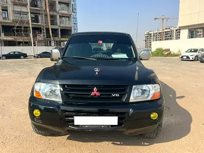 Mitsubishi Pajero GLS 2005 - Well Maintained GCC Spec SUV