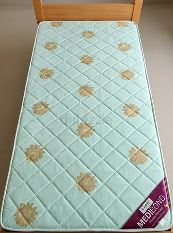 Single mattress in good used condition - Medibed