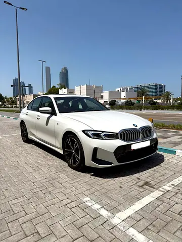 BMW 320i M Sport - 5 Years Warranty - 5 Years Free Service - Free insurance - Window tint