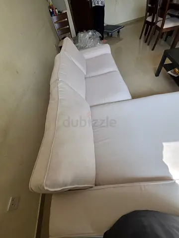 Comfortable Ikeà Kivik Sofa Beige