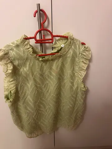 Light green ruffle short-sleeve women's blouse, size/M
