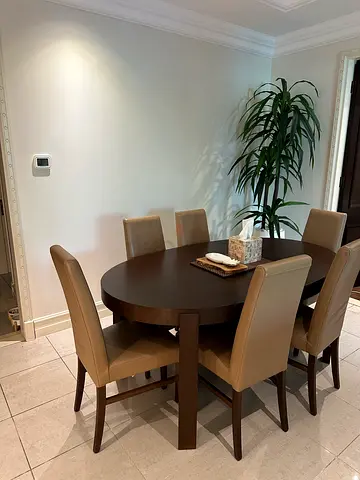 Solid Wood Extendable Oval Dining Table w/ 8 Beige Faux Leather Chairs - Good Condition (Seats 6 -8)