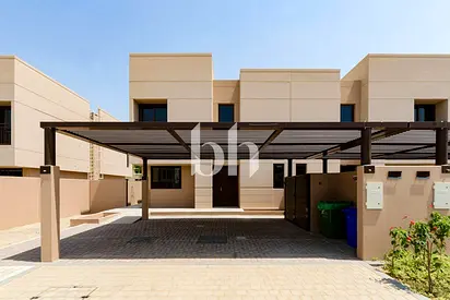 3 Bedroom Corner Unit | Vacant | Landscaped Garden