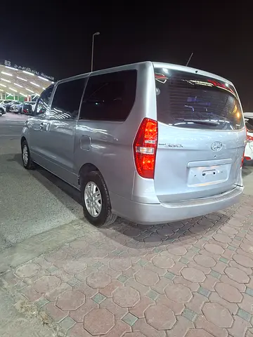 صورة 4 لـ 2019 Hyundai GRAND STAREX