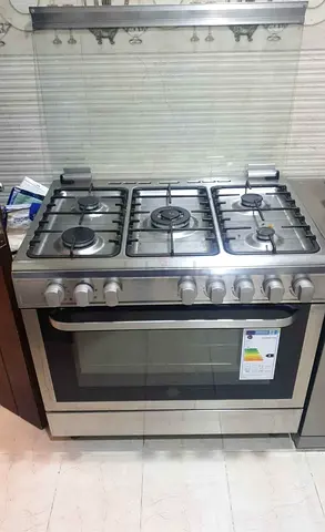 Oven