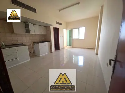 استوديو بالروضة 1 قرب كنزا مول، مساحة ممتازة، بلكونة وإطلالة رائعة، تكييف مركزي، 17,007 درهم، 6 دفعات.