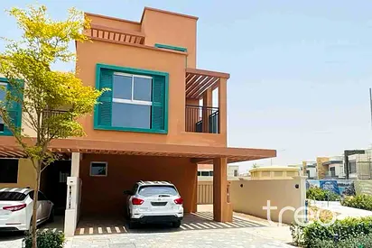 Nice | Near Lagoon | End of Row | Garden