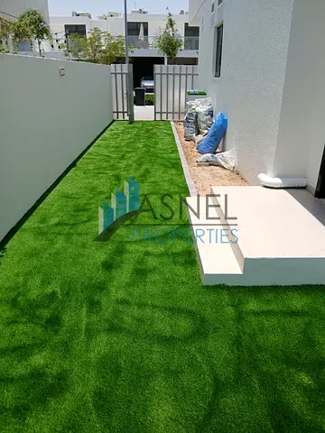 Single Row 3BED+Maid R2EM | Premium Cornr Family Home
