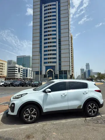 2020 Kia Sportage 2.4 AWD GCC Spec For Sale in Excellent condition