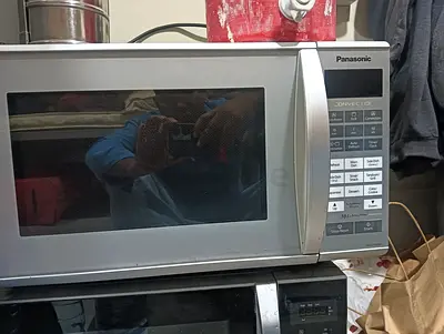 Panasonic countertop convection microwave - good working condition