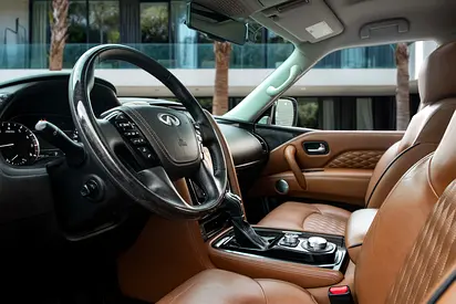 2021 Infiniti QX80 photo 9