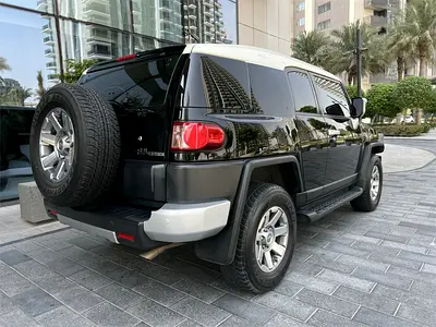 صورة 5 لـ 2023 Toyota FJ CRUISER