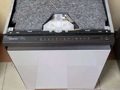 Samsung Built-in Dishwasher (Panel Ready) - Needs Installation