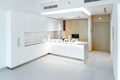Spacious | High floor | Available Now