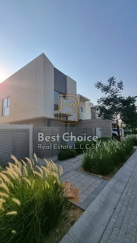 Villa in Al Zahia with swimming pool and garden