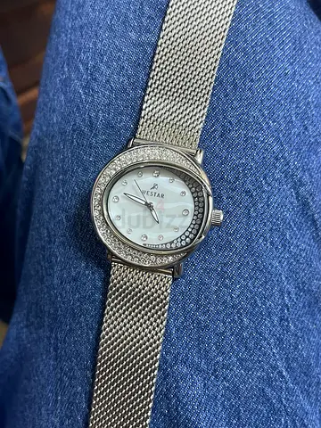 Silver wester ladies wristwatch with mesh band and crystal bezel