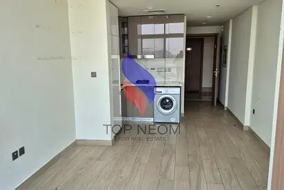 PRIME LOCATION - MODERN - STYLISH