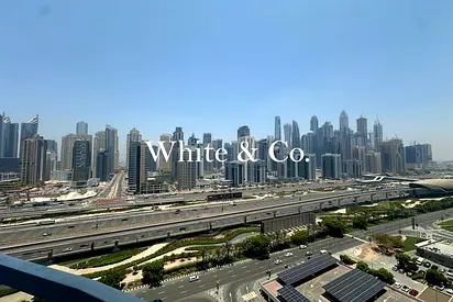 Full Upgraded | Marina Skyline Views | VOT