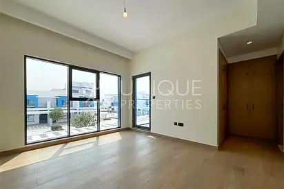 5BR Family Living | Private Garden | Brand New