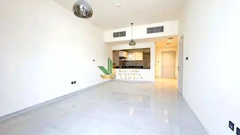 Cozy 1BR | Spacious and Bright | Vacant