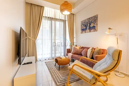 Boho-Styled Top-Floor 2BR by the Waterfront, Close to Godolphin Marine Transport Station, Aykon City 2 Tower C, Business Bay