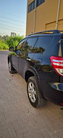 2010 Toyota RAV 4 — фото 18