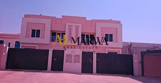 Luxurious & Spacious 4-Master BedRoom & Majlis Hall & Garden space & Maid Room + Lundarey Big Space
