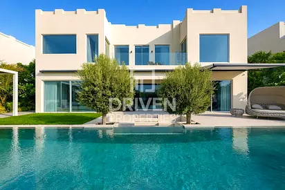 Extended | Lake View | Bespoke | Luxury Living