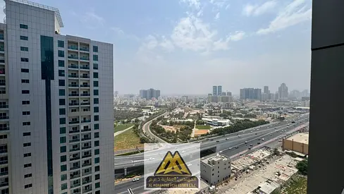 Two bedrooms and a living room / Balcony with an open view / Closed kitchen / Best prices / City Towers opposite Grand Mall, near the Corniche