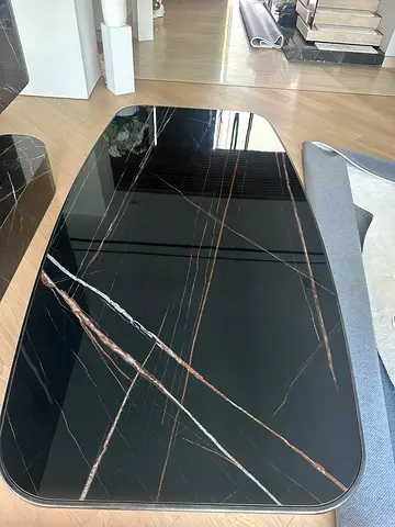 Dinning table
