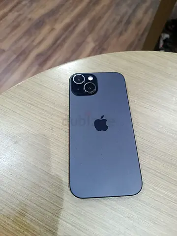iPhone 15 128GB Black - Mint Condition (Box & Cable)