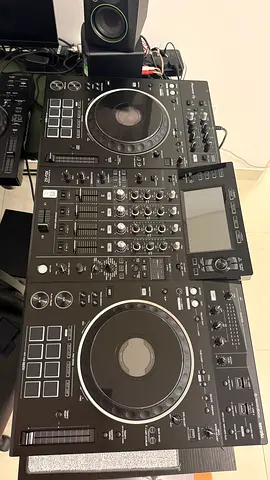 Pioneer DJ XDJ-XZ – Like New / Excellent Condition + Protective Cover