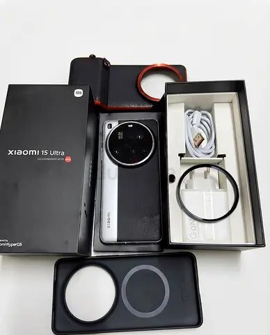 Xiaomi 15 Ultra with accessories - used, original box