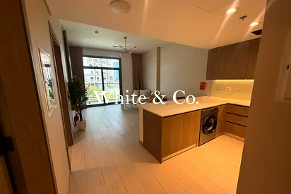 Elegant Furnishing | Spacious | Vacant