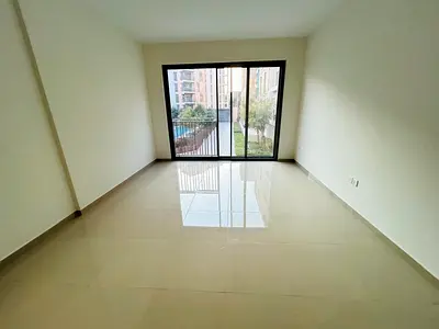Spacious Studio | Gym, Pool & Parking Included | Prime Location ✨
