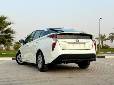 2017 Toyota PRIUS 照片 16