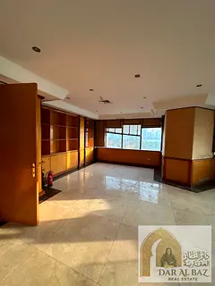Office for annual rent, Sharjah, Al Majaz 1