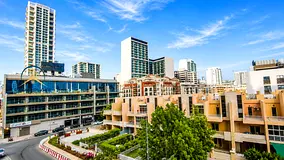 UNFURNISHED | PRIME LOCATION | READY TO MOVE