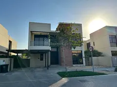 Richmond at DAMAC Hills | Elegant Park Villas