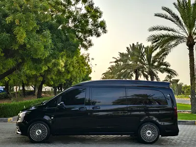 صورة 7 لـ 2017 Mercedes-BENZ V-CLASS