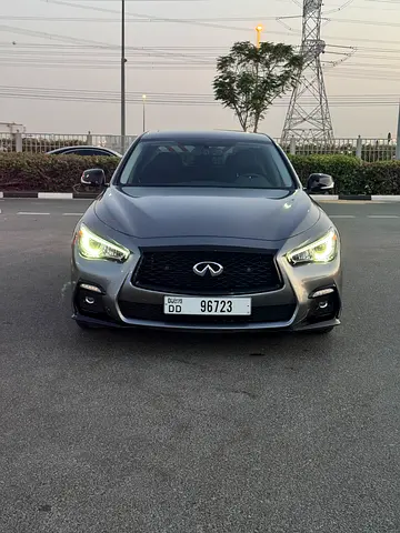 2024 Infiniti Q50 照片 2