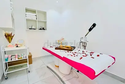 Salon for sale in Al barsha 1
