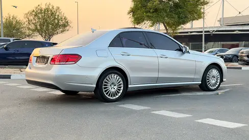 2014 Mercedes-BENZ E-CLASS photo 4