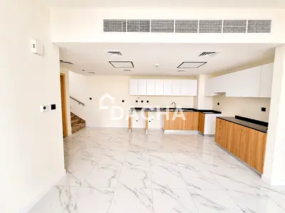 Negotiable | Vacant | High ROI | Ideal Investment