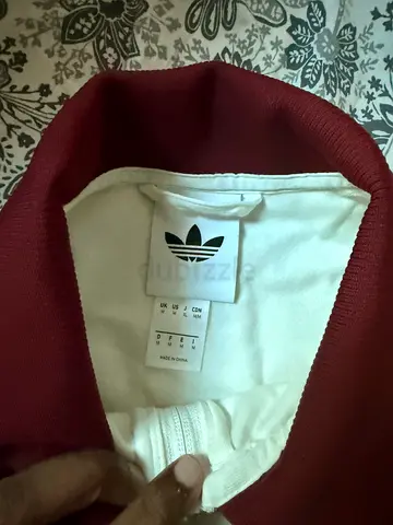 Adidas maroon hoodie - size M, brand new