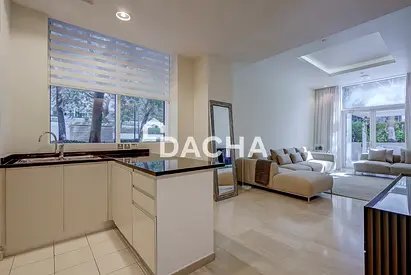 Ground Floor Unit | Huge Terrace | 1-Bed VOT