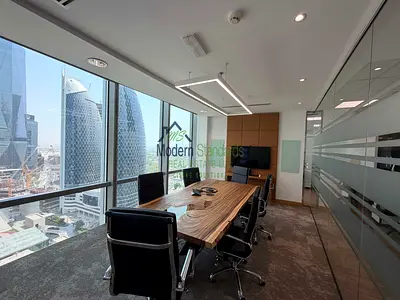 25 Visas | High Floor | 4 Parking | Walk to Metro