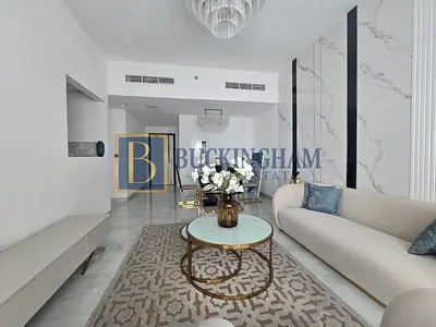 Spacious 3 BR I Private Pool l Fully Furnished