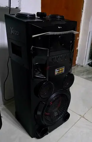 LG speaker - Good Working Condition