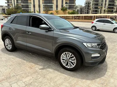 صورة 4 لـ 2021 Volkswagen T-ROC